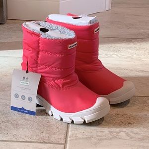 Youth Sz 3 Hunter Snow Boots, brand new!